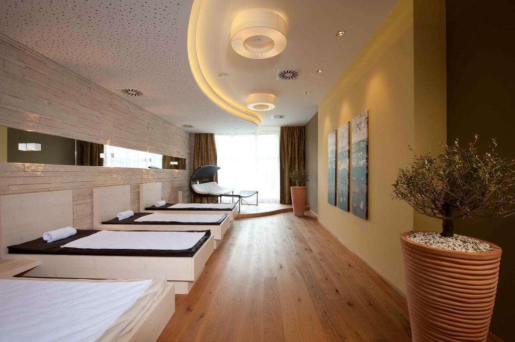 Hotel & Spa Sonne Sankt Kanzian am Klopeiner See Bagian luar foto